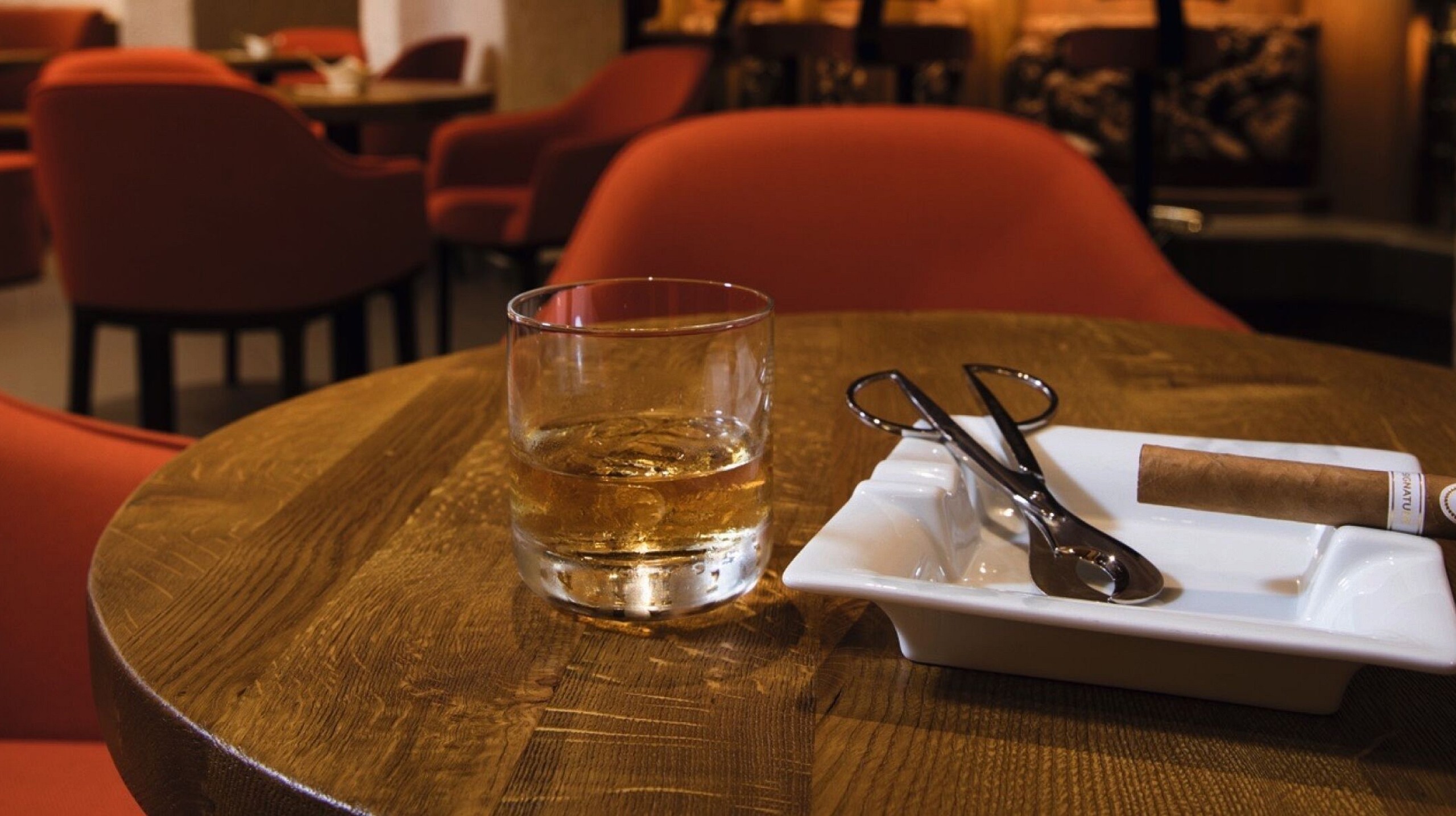 Traube Tonbach Hotelbar 2