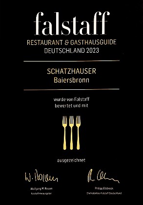 Auszeichnung des Guides falstaff für das Restaurant Schatzhauser im Hotel Traube Tonbach.