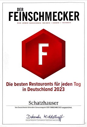 Auszeichnung des Restaurants 1789 im Hotel Traube Tonbach durch das Magazin Der Feinschmecker 2023.